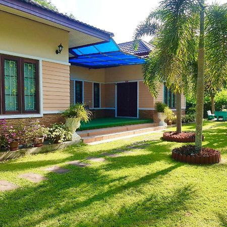 Malinee Villa Phuket Plaja Bang Tao Exterior foto