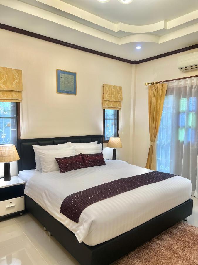 Malinee Villa Phuket Plaja Bang Tao Exterior foto